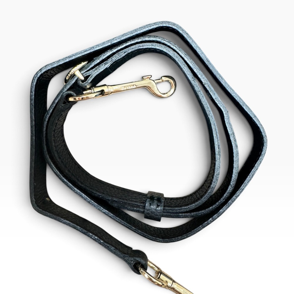 Cuyana Classic Zipper Tote Crossbody Stap and Organizer Black Pebbled Leather - Picture 11 of 13